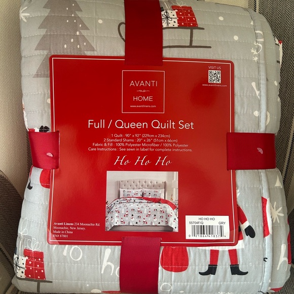 NWT AVANTI home full/queen CHRISTMAS quilt and sham set. - Picture 11 of 16